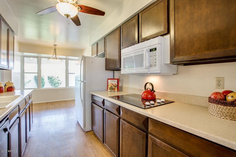 7655 E Orange Blossom Ln, Scottsdale, AZ 85250
