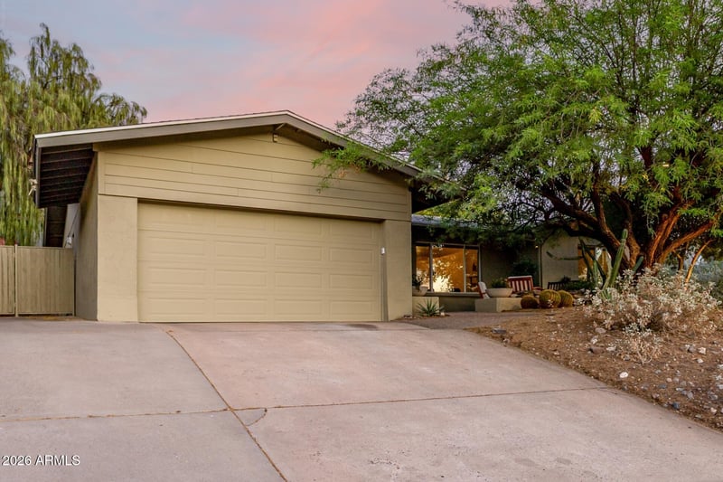 7657 22nd St, Phoenix, AZ 85020