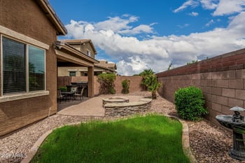 7657 Debra Dr, Gilbert, AZ 85298