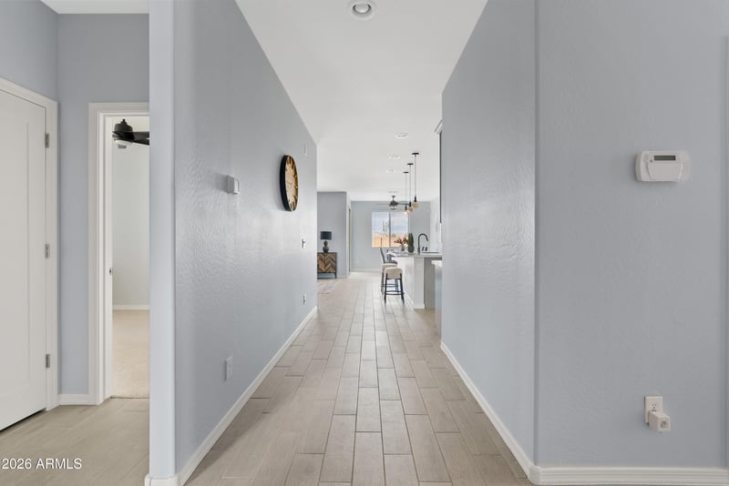 766 W Wind Cave Dr, San Tan Valley, AZ 85140