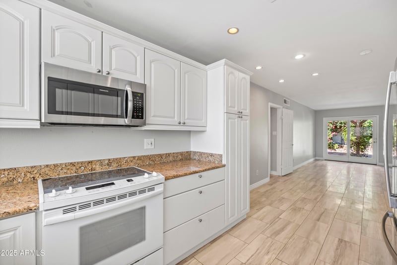 7662 Hazelwood St, Scottsdale, AZ 85251