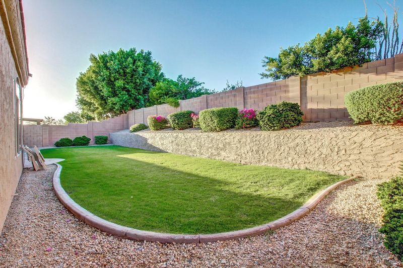 7664 E Softwind Dr, Scottsdale, AZ 85255