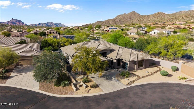 7664 E Torrey Point Cir, Mesa, AZ 85207