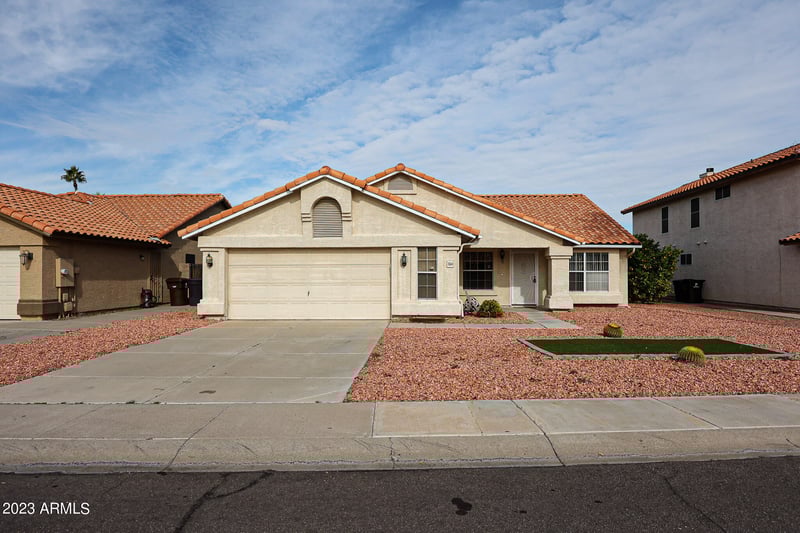 7664 Redfield Rd, Peoria, AZ 85381