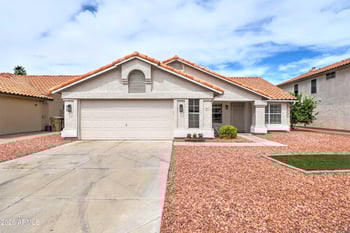 7664 Redfield Rd, Peoria, AZ 85381