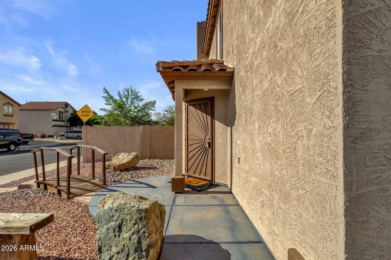 7664 W Krall St, Glendale, AZ 85303
