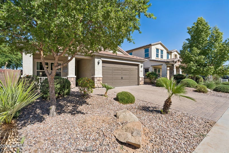 7665 Stuart Ave, Gilbert, AZ 85298