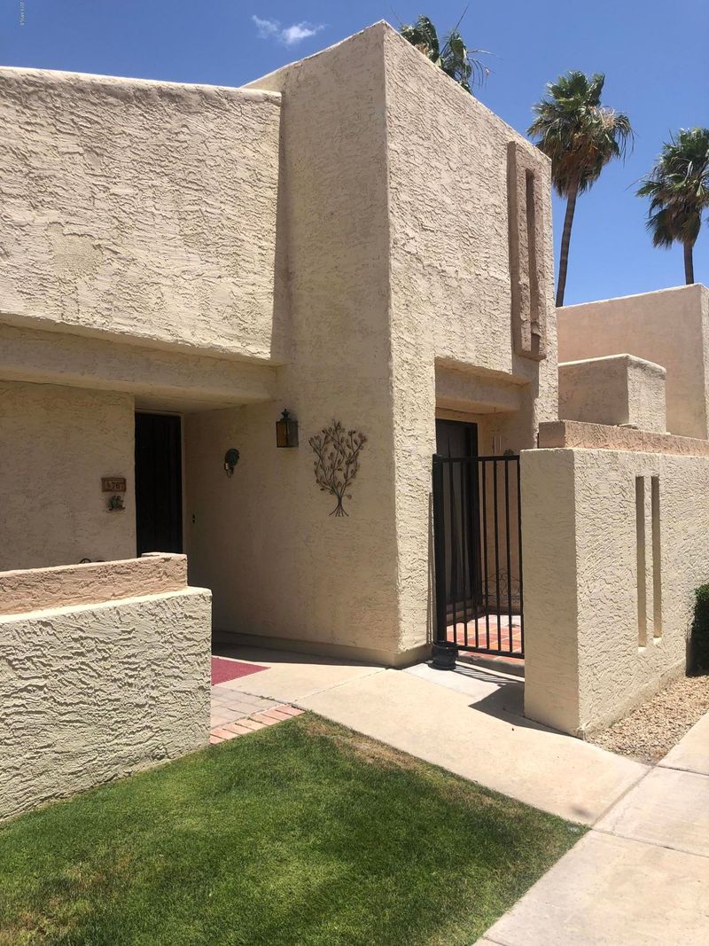 767 E Lola Dr, Phoenix, AZ 85022