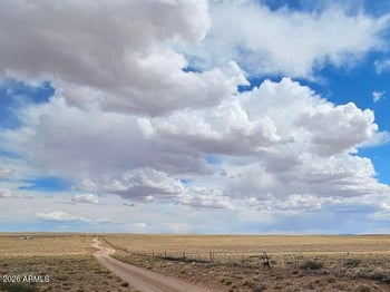 7670 Prairie St #137, Sun Valley, AZ 86029