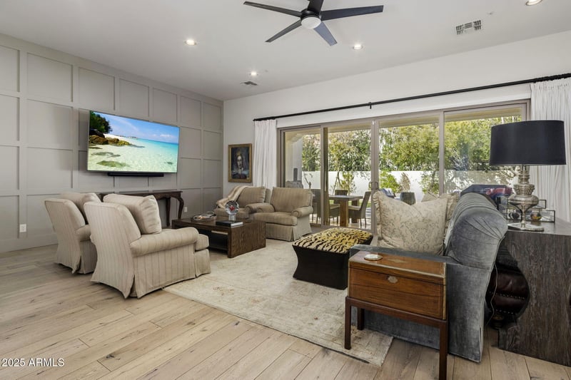 7672 Solano Dr, Scottsdale, AZ 85250