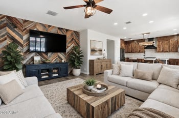7672 W Fetlock Trl, Peoria, AZ 85383
