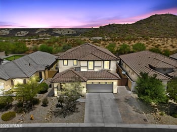 7672 Fetlock Trl, Peoria, AZ 85383