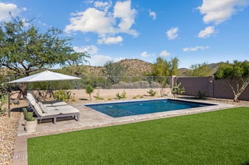 7676 Fetlock Trl, Peoria, AZ 85383