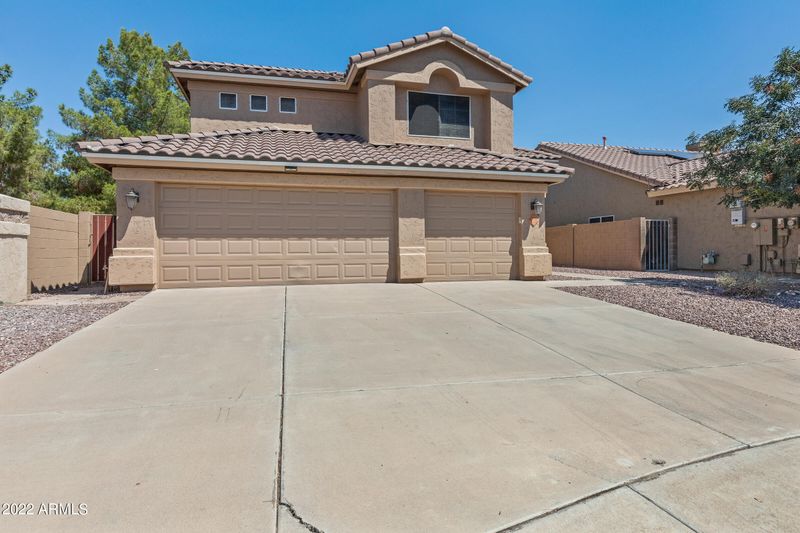 768 W Douglas Ave, Gilbert, AZ 85233