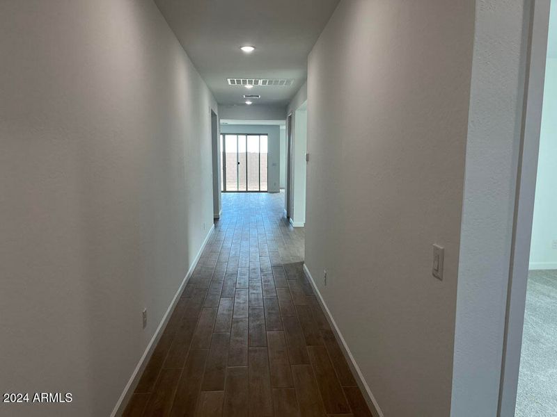 7689 W Tether Trl, Peoria, AZ 85383