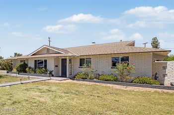 769 Young --, Mesa, AZ 85203