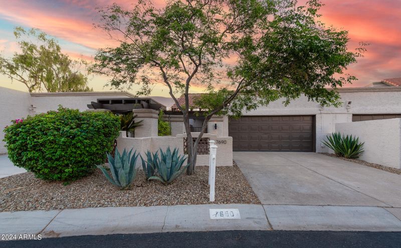 7690 E Pleasant Rn, Scottsdale, AZ 85258