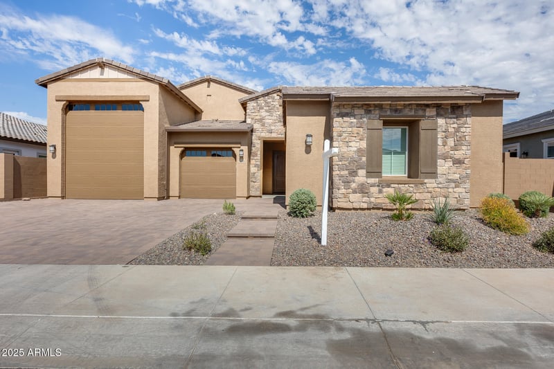 7694 Desert Spoon Dr, Peoria, AZ 85383