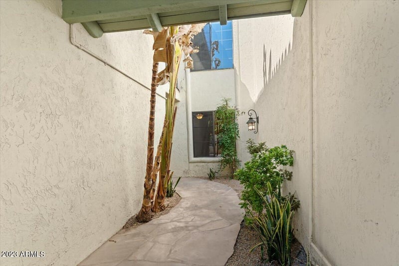 77 E Missouri Ave #67, Phoenix, AZ 85012