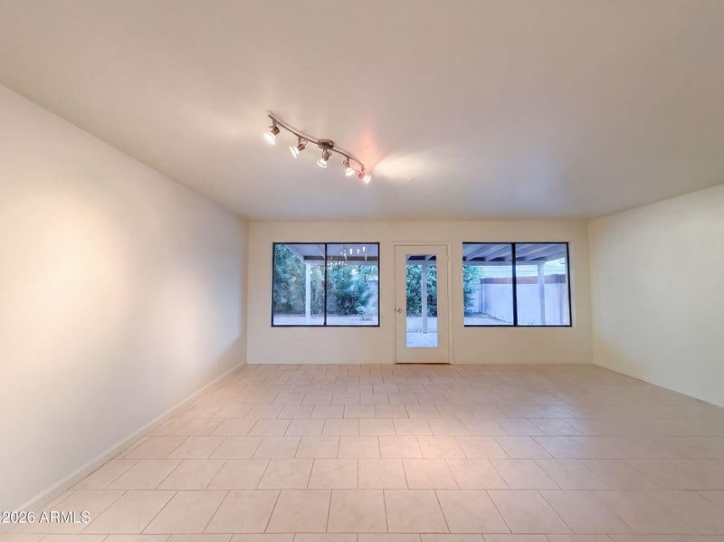 7700 E Meadowbrook Ave, Scottsdale, AZ 85251