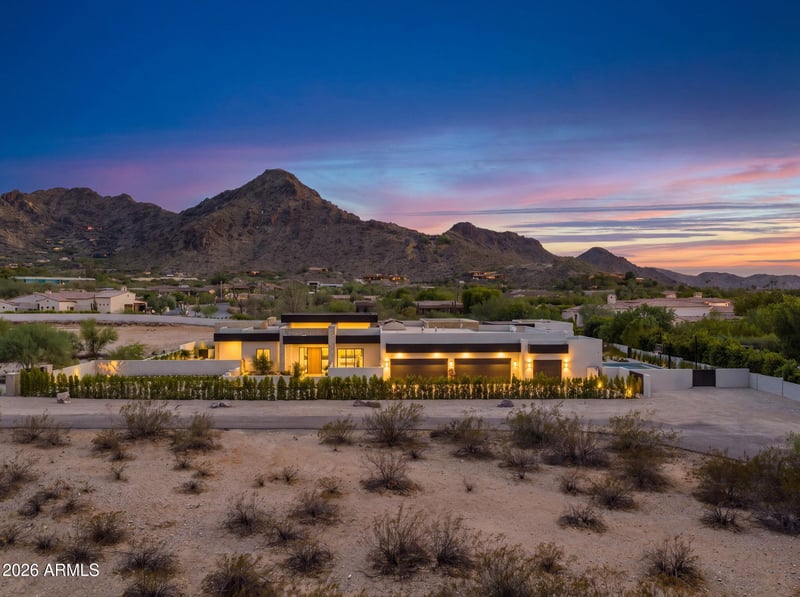 7700 N Invergordon Rd, Paradise Valley, AZ 85253