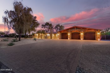 7701 Davenport Dr, Scottsdale, AZ 85260