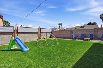 7701 108th Dr, Glendale, AZ 85307