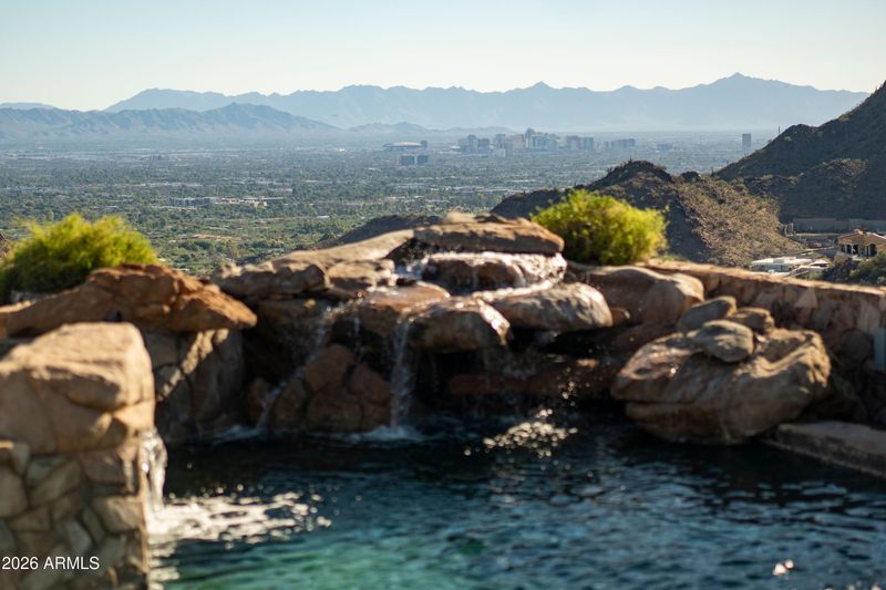 7701 N Silvercrest Way, Paradise Valley, AZ 85253