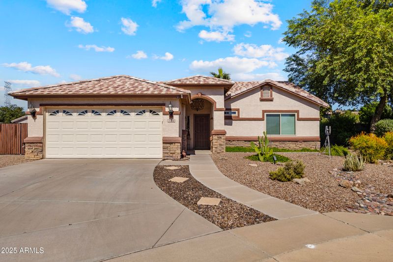 7702 E Decatur St, Mesa, AZ 85207