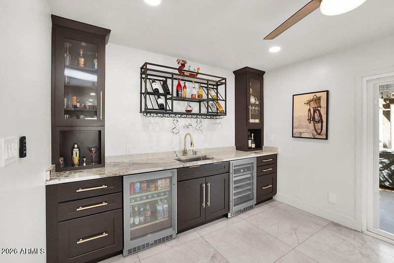 7702 E Palm Ln, Scottsdale, AZ 85257