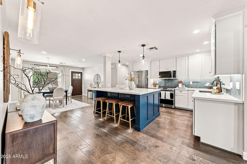 7702 E Pinchot Ave, Scottsdale, AZ 85251