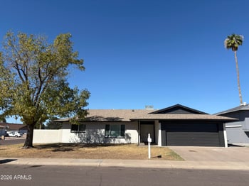 7702 N 48th Ave, Glendale, AZ 85301