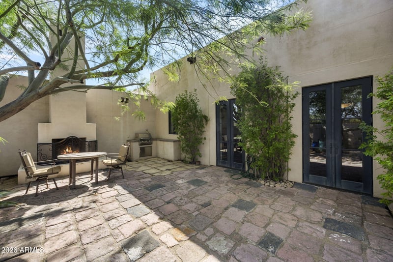 7702 N Mockingbird Ln, Paradise Valley, AZ 85253