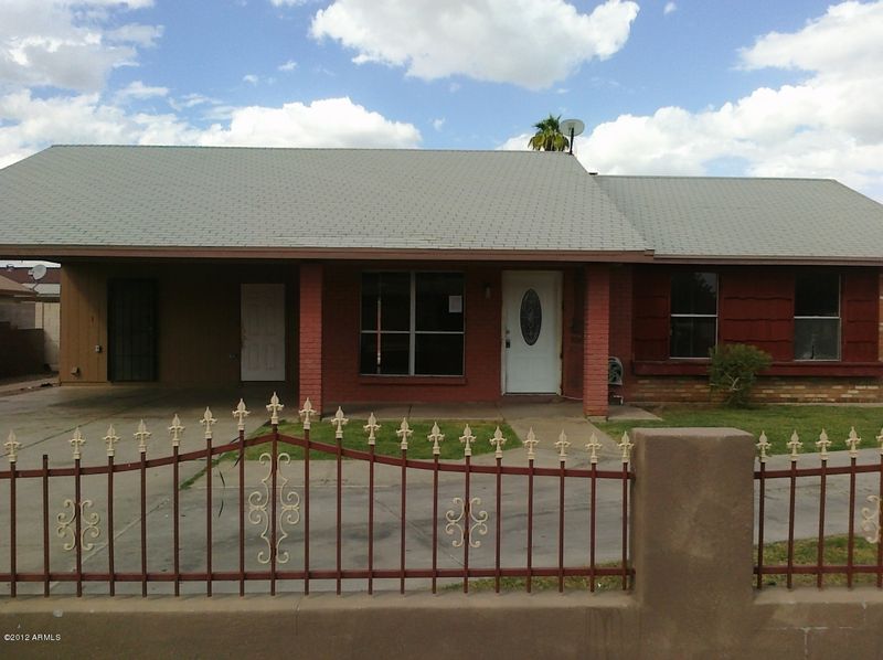 7702 W Cora Ln, Phoenix, AZ 85033