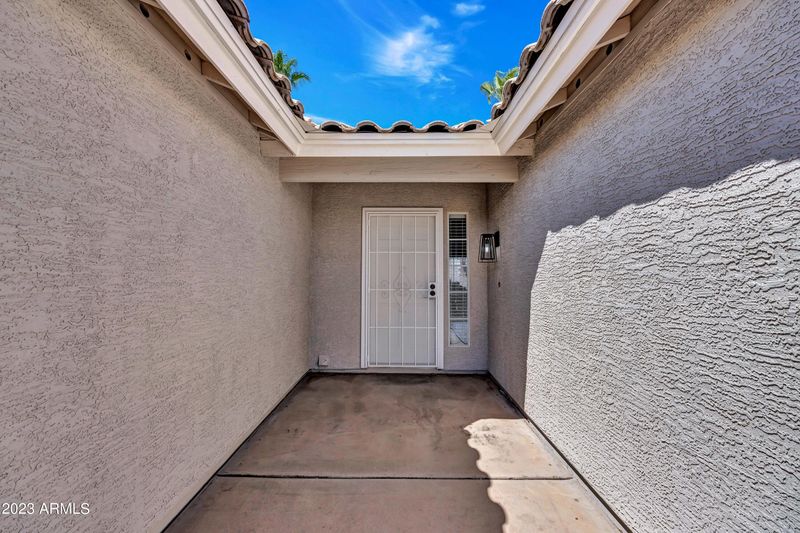 7702 W Escuda Dr, Glendale, AZ 85308