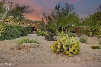 7704 Black Mountain Rd, Scottsdale, AZ 85266