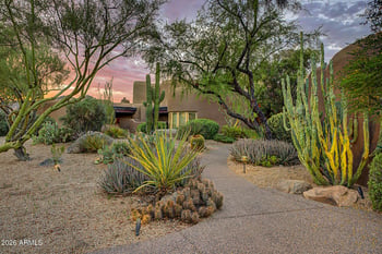 7704 Black Mountain Rd, Scottsdale, AZ 85266