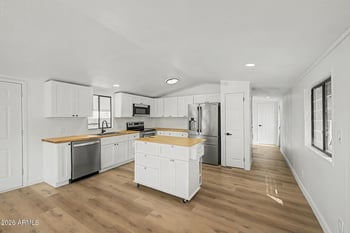 7704 E Glade Ave, Mesa, AZ 85209