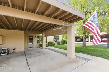 7705 E Desert Flower Ave, Mesa, AZ 85208