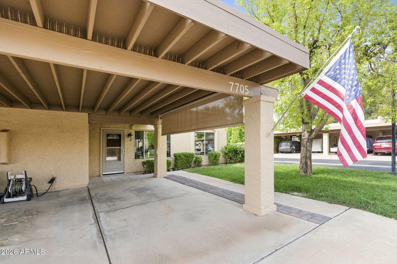 7705 E Desert Flower Ave, Mesa, AZ 85208