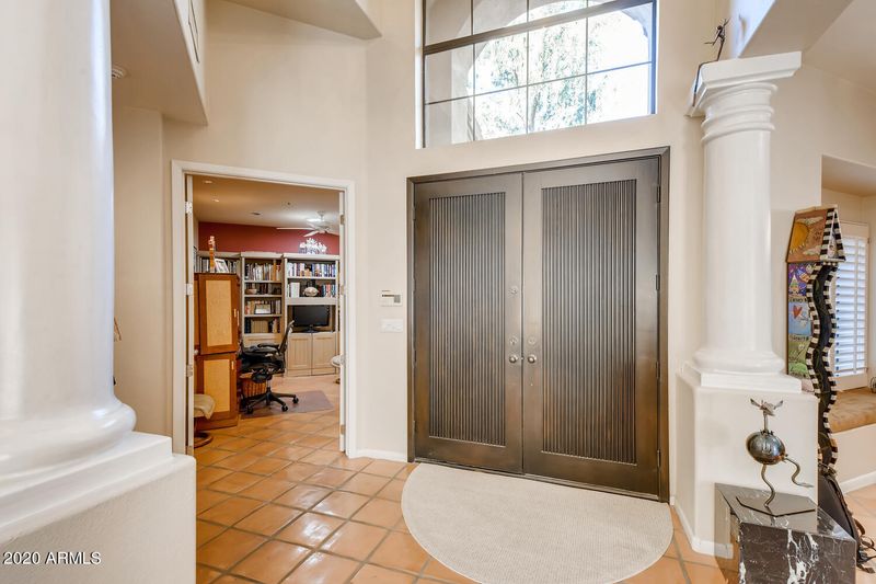 7705 E Doubletree Ranch Rd #1, Scottsdale, AZ 85258