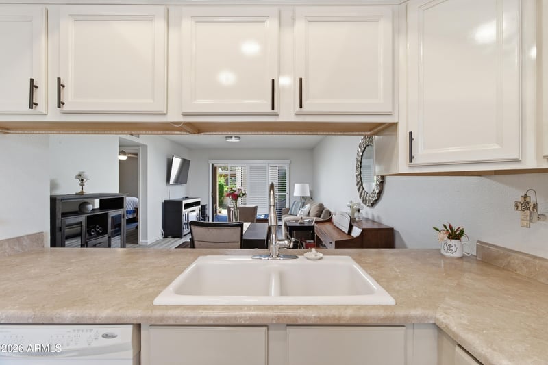 7705 E Mariposa Way, Mesa, AZ 85208