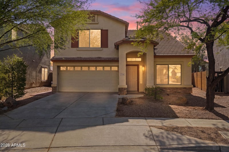7706 S 48th Dr, Laveen, AZ 85339