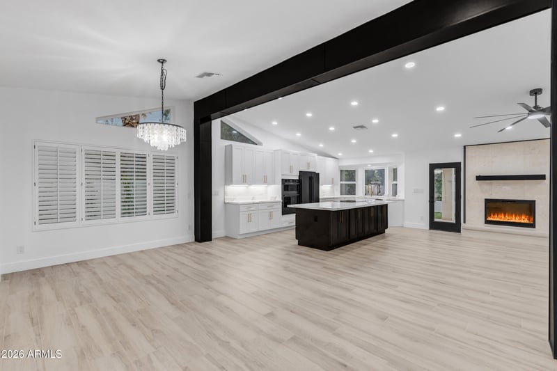 7707 E Turquoise Ave, Scottsdale, AZ 85258