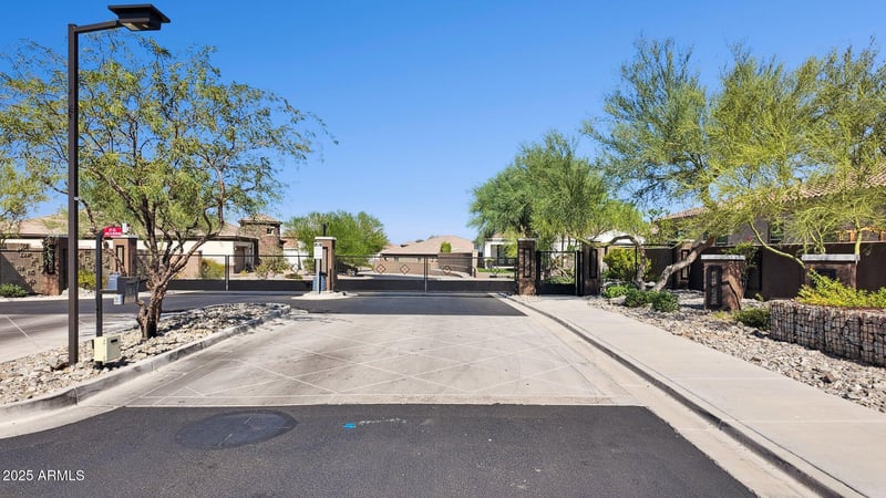 7707 S 43rd Pl, Phoenix, AZ 85042