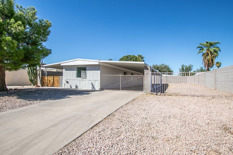 7708 E Flossmoor Ave, Mesa, AZ 85208
