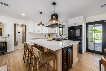 7708 Osborn Rd, Scottsdale, AZ 85251