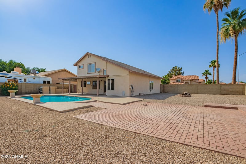 7709 Hearn Rd, Peoria, AZ 85381