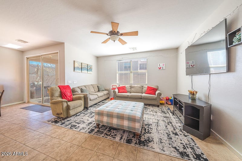 771 Carlsbad Dr, San Tan Valley, AZ 85140