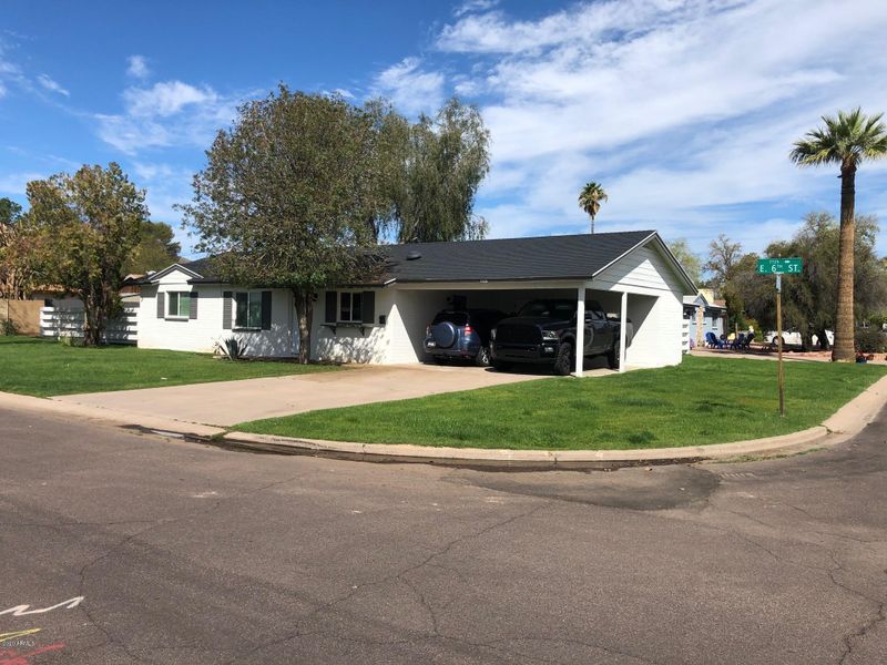 7710 E 6th St, Scottsdale, AZ 85251